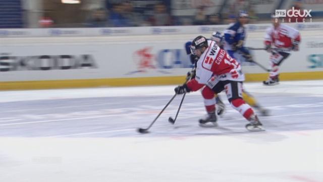 Team Canada - HC Davos (6-5): Cory Conacher donne l'avantage au Team Canada pour la première fois dans cette rencontre