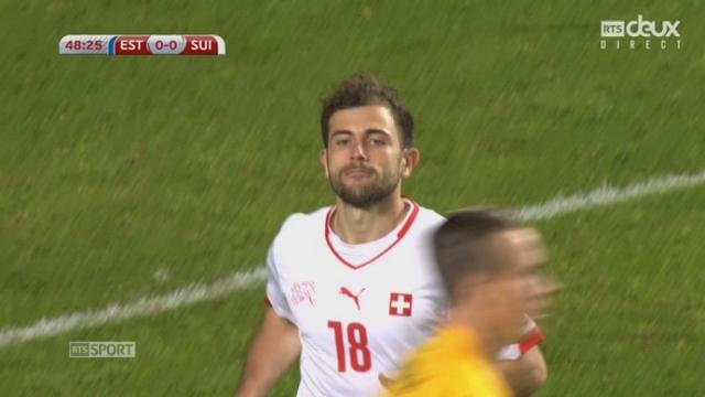 Estonie - Suisse (0-0). 49e minute: enfin une occasion suisse. Mehmedi ne conclut pas