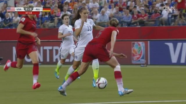 1-2, USA - Allemagne (1-0): Carli Lloyd transforme son penalty pour les USA