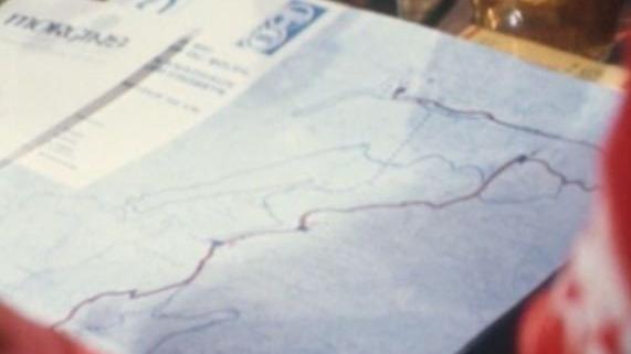 Le tracé de la piste de ski de fond aux Portes du soleil en Valais en 1974. [RTS]