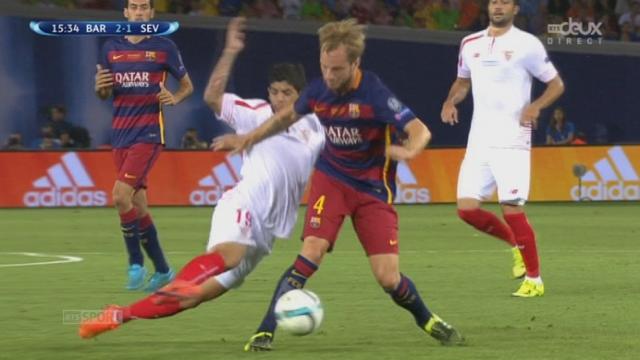 Tbilissi (Géorgie). FC Barcelone - FC Séville (2-1). 16e minute: Messi remet ça avec un pas et demi d’élan et le Barça mène