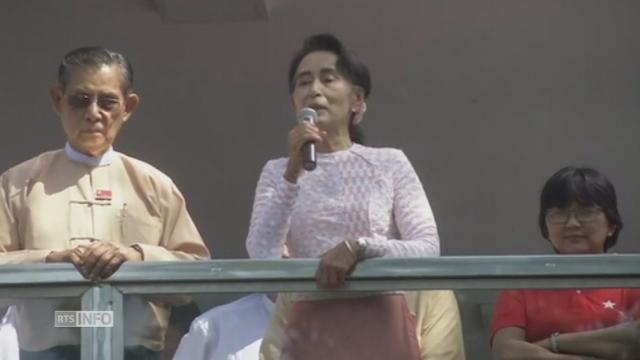 Aung San Suu Kyi: "Vous avez tous une idée des résultats"