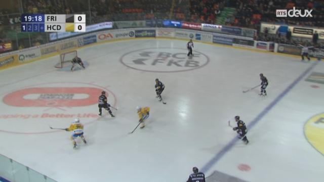 Hockey - LNA: Fribourg continue sur sa lancée avec une défaite face à Davos (1-9)