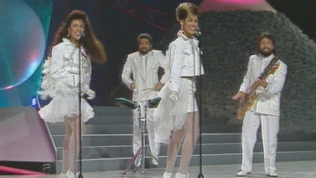 Des participants au Concours de l'Eurovision à la fin des années huitante. [TSR]