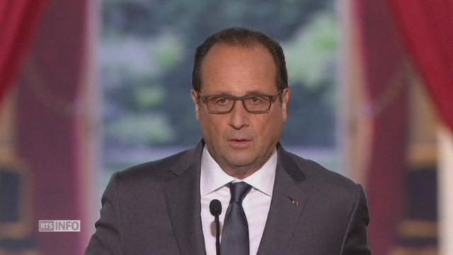 Hollande: "nous devons répartir l'acceuil des réfugiés entre tous les pays européens"