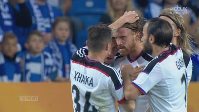 Qualif, 3e tour, Lech Poznan - FC Bâle (0-1): reprise de la tête de Lang qui permet à Bâle d’ouvrir le score