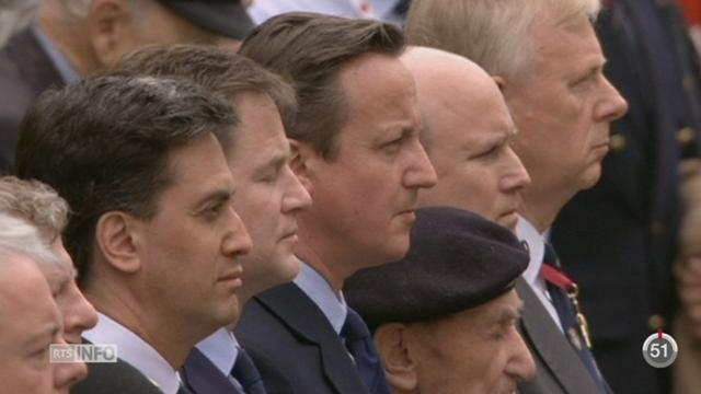 Royaume-Uni: le conservateur David Cameron a balayé ses rivaux