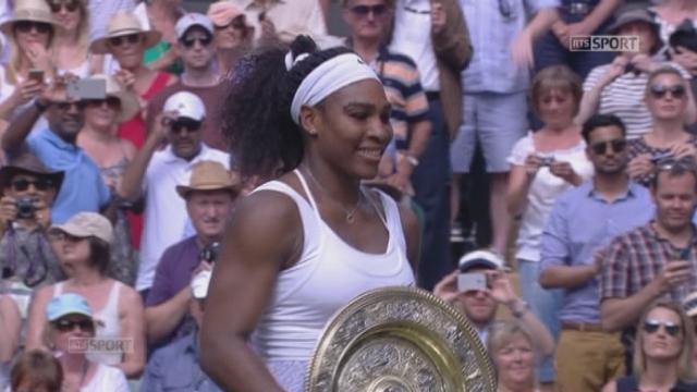 Fnale dames. Serena Williams (USA-1) - Garbine Muguruza (ESP-20) (6-4 6-4). L’Américaine brandit pour la 6e fois le trophée du tournoi du Grand-Chelem de Wimbledon