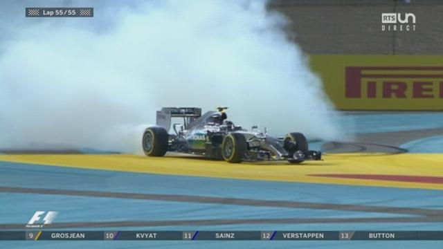 Course: Nico Rosberg (GER) s’impose face à Lewis Hamilton (GBR) 2e et Kimi Raikkonen (FIN) 3e