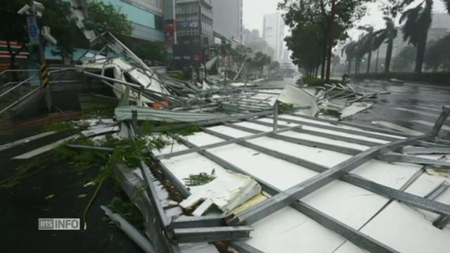 Taïwan balayé par un puissant typhon