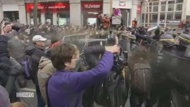 Violents heurts entre manifestants anti-COP21 et policiers à Paris