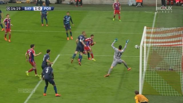 1-4, Bayern Munich - FC Porto (0-0): Alcantara reprend de la tête un centre de Bernat et ouvre le score pour le Bayern