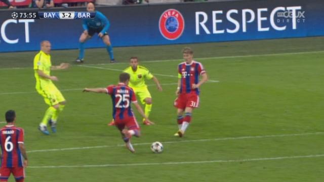 Bayern Munich - FC Barcelone (3-2): Thomas Müller donne l’avantage aux Munichois d’une frappe enroulée