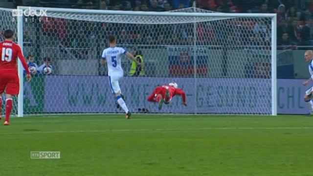 Slovaquie - Suisse (3-1) : Servi par Shaquiri, Derdiyok sauve l'honneur