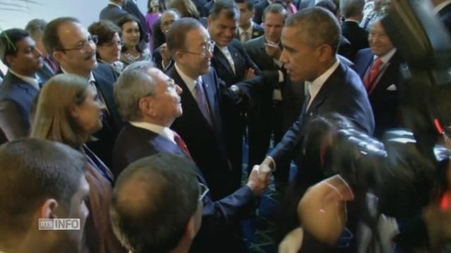 poignee de mains entre obama et castro