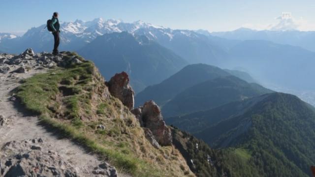 Au fil du Rhône - La Pierre Avoi