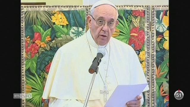 Kenya: le Pape François, en visite à Nairobi, a exhorté les fidèles à rester unis contre l’islamisme