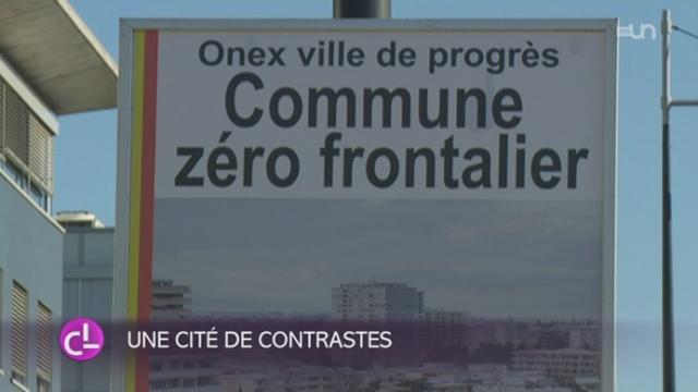 Le MCG a produit une affiche sur laquelle on peut lire "commune zéro frontalier" à Onex (GE)