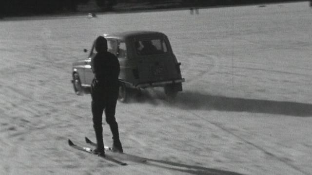 Elan de liberté sur le lac gelé, Lac Noir 1964. [RTS]