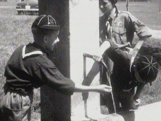 Des jeunes scouts en 1962. [RTS]