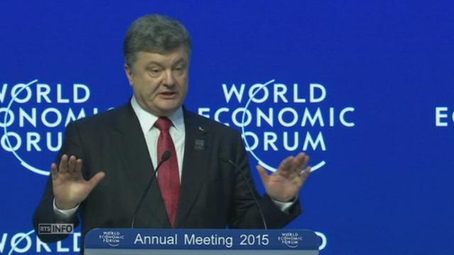 Porochenko: "9000 soldats russes déployés en Ukraine"