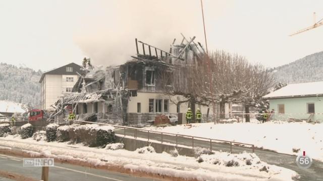 FR: la police tente de rassurer la population après de nombreux incendies suspects en Singine