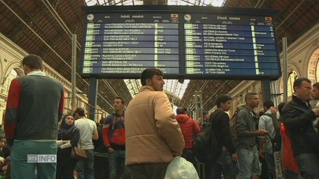 La gare de Budapest s est a nouveau remplie dimanche