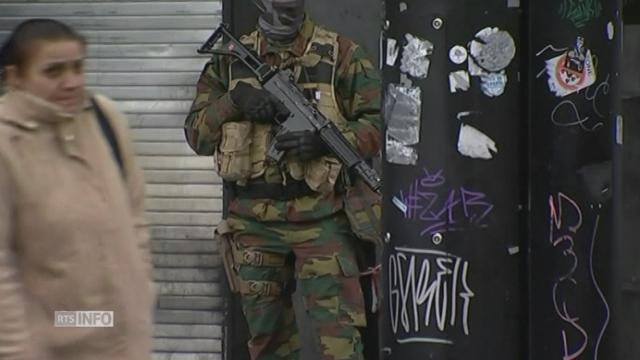 Armée déployée aux abords de la gare de Bruxelles-Central