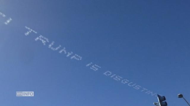 Des messages anti-Trump laissés dans le ciel