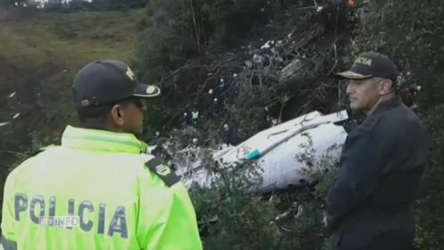 Les images des débris de l'avion qui s'est écrasé mardi dans le centre de la Colombie