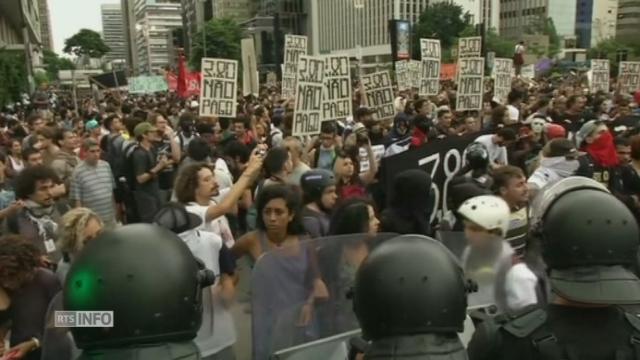 Une manifestation degénère à Sao Paulo