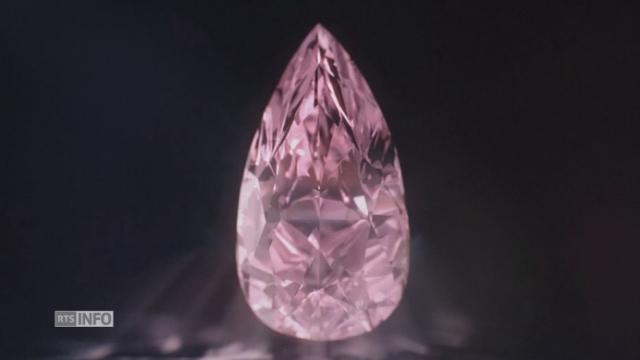 Un diamant rose vendu au prix record de 31,56 millions de dollars à Genève