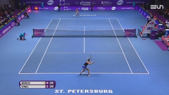 Tennis: Belinda Bencic perd contre l'Italienne Roberta Vinci en finale du tournoi de St-Pétersbourg
