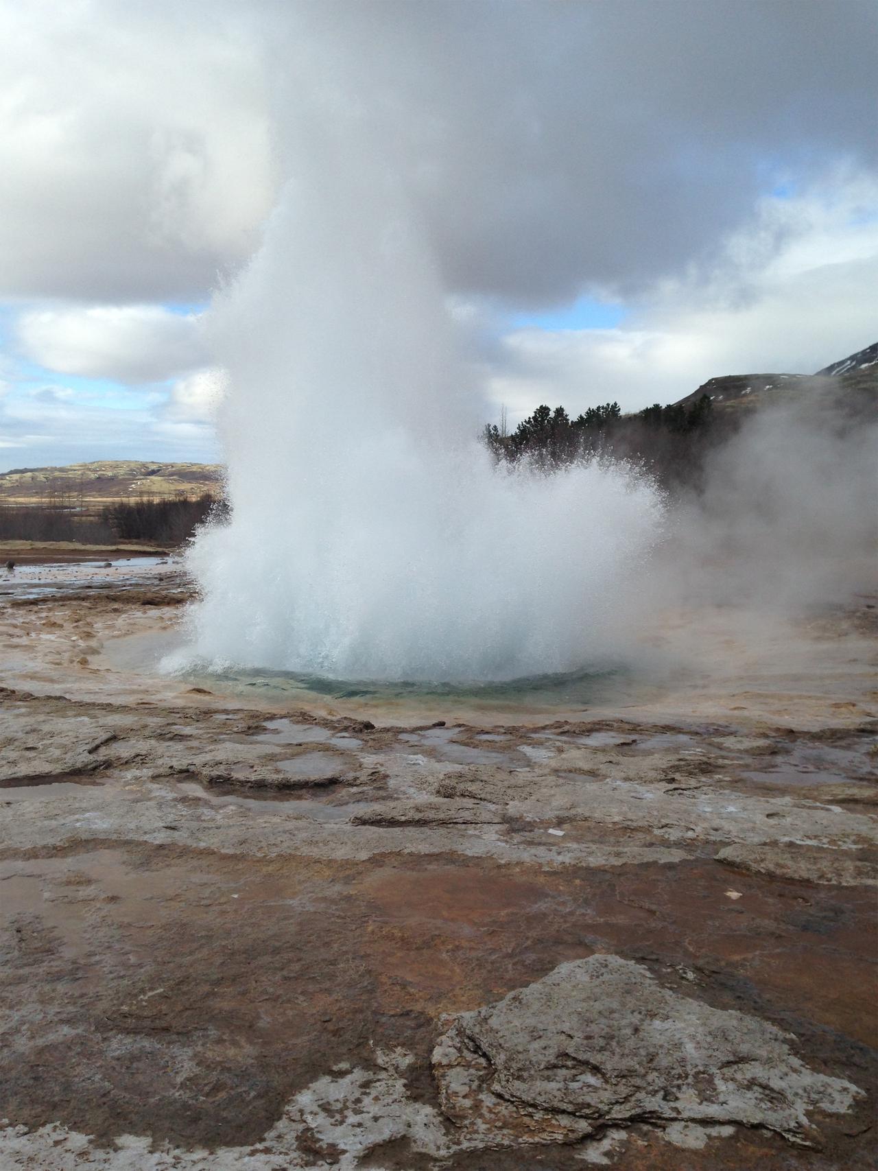 Explosion du Strokkur.