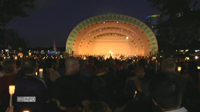 Hommage aux victimes de la tuerie d'Orlando