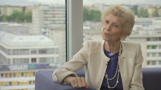 Hélène Carrère d'Encausse: "Les éditeurs reculent sur la réforme de l'orthographe"
