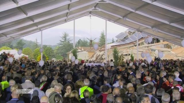 Funérailles nationales à Amatrice pour 28 victimes du séisme