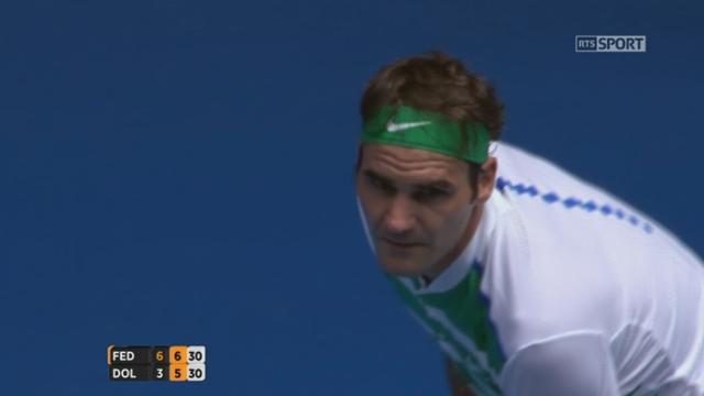 2e tour, Roger Federer (SUI) - Alexandr Dolgopolov (UKR) (6-3, 7-5): Federer confirme son break et remporte la deuxième manche
