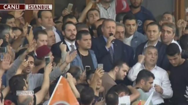 Partisans d'Erdogan en liesse après la tentative de putsch ratée