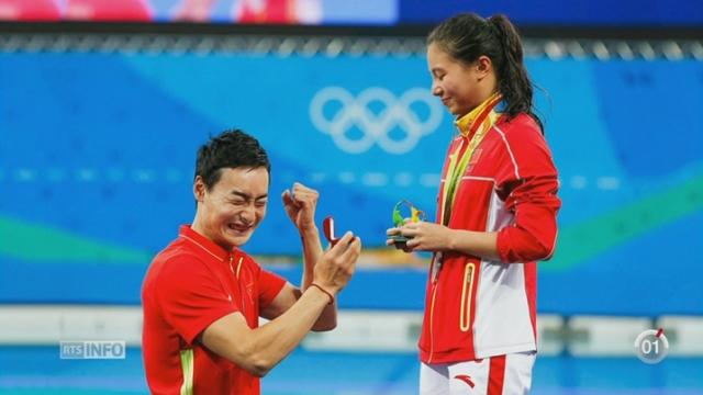 Rio 2016: Qin Kai, un plongeur de la délégation chinoise, a fait sa demande en mariage à He Zi
