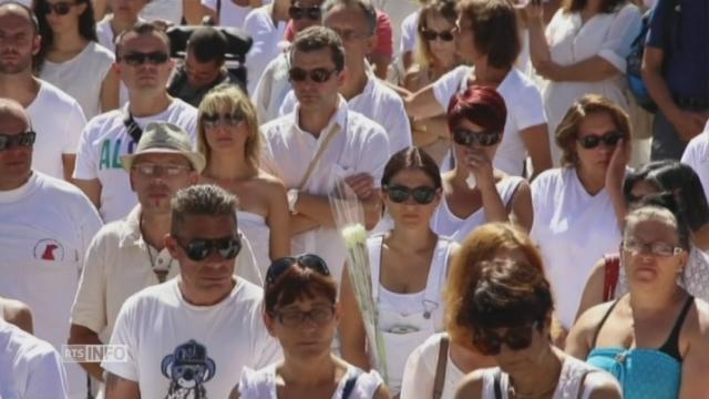 Rassemblement à Nice en hommage aux victimes de l'attentat