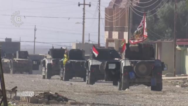Les troupes irakiennes dans les faubourgs de Mossoul