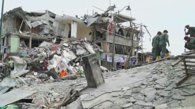 La ville de Pedernales, épicentre du séisme en Equateur, est dévastée