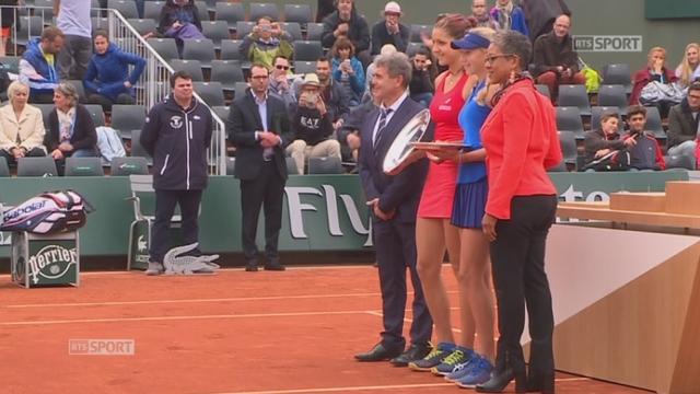 Finale juniors dames, R. Masarova (SUI) - A. Ansimova (USA) (7-5, 7-5): la Suissesse savoure pleinement son titre