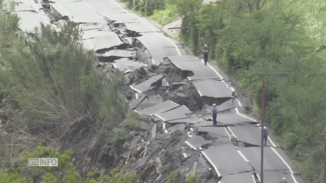 Images aériennes des fissures causées par le séisme au Japon