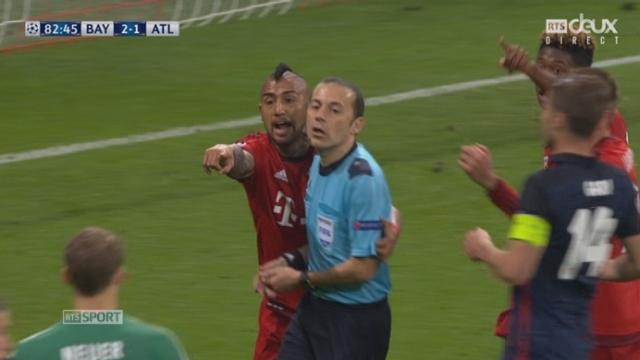 ½, Bayern Munich – Atl. Madrid (2-1): Torres obtient un penlaty litigieux, il tente de se faire se justice lui-même mais Neuer s'interpose
