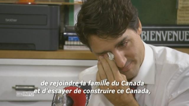Les images de Justin Trudeau qui pleure en écoutant le récit d'un réfugié syrien