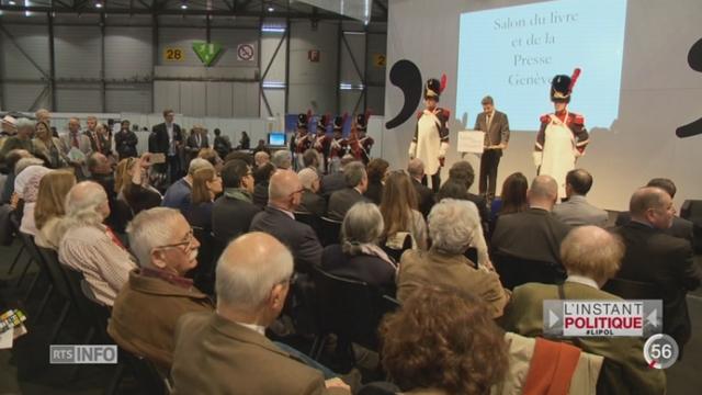 L’instant politique: le monde politique et le monde culturel se sont rencontrés au Salon du Livre