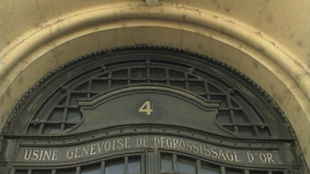 L'entrée principal du centre alternatif L'Usine à Genève.