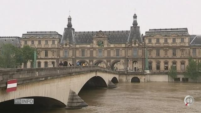 Paris: la Seine déborde et cause quelques dégâts